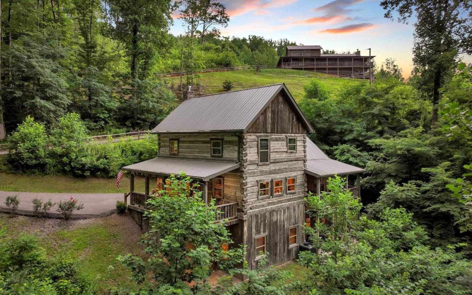 Barnwood Ridge Villa Gatlinburg Exterior photo