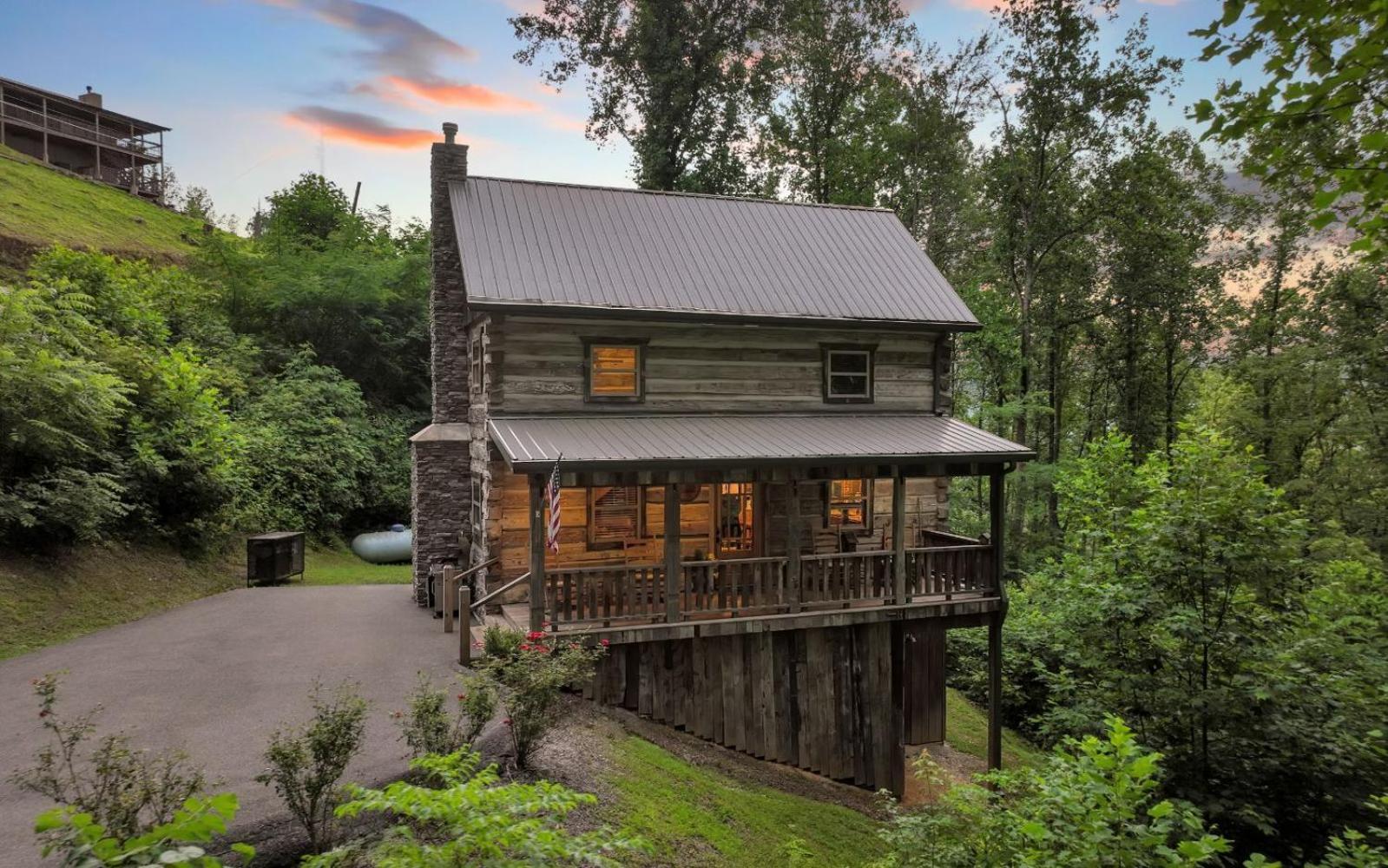Barnwood Ridge Villa Gatlinburg Exterior photo