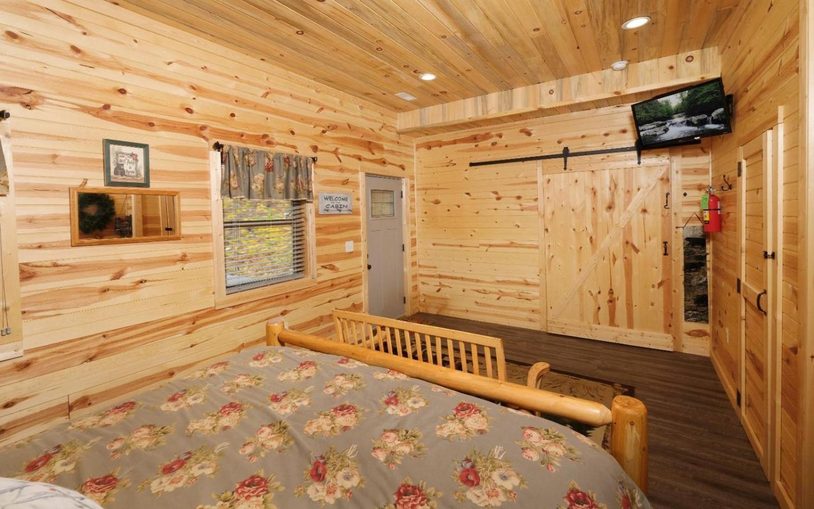Barnwood Ridge Villa Gatlinburg Exterior photo