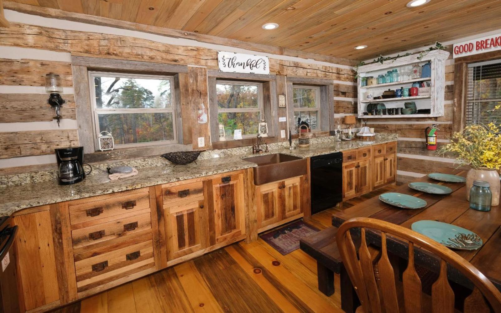 Barnwood Ridge Villa Gatlinburg Exterior photo
