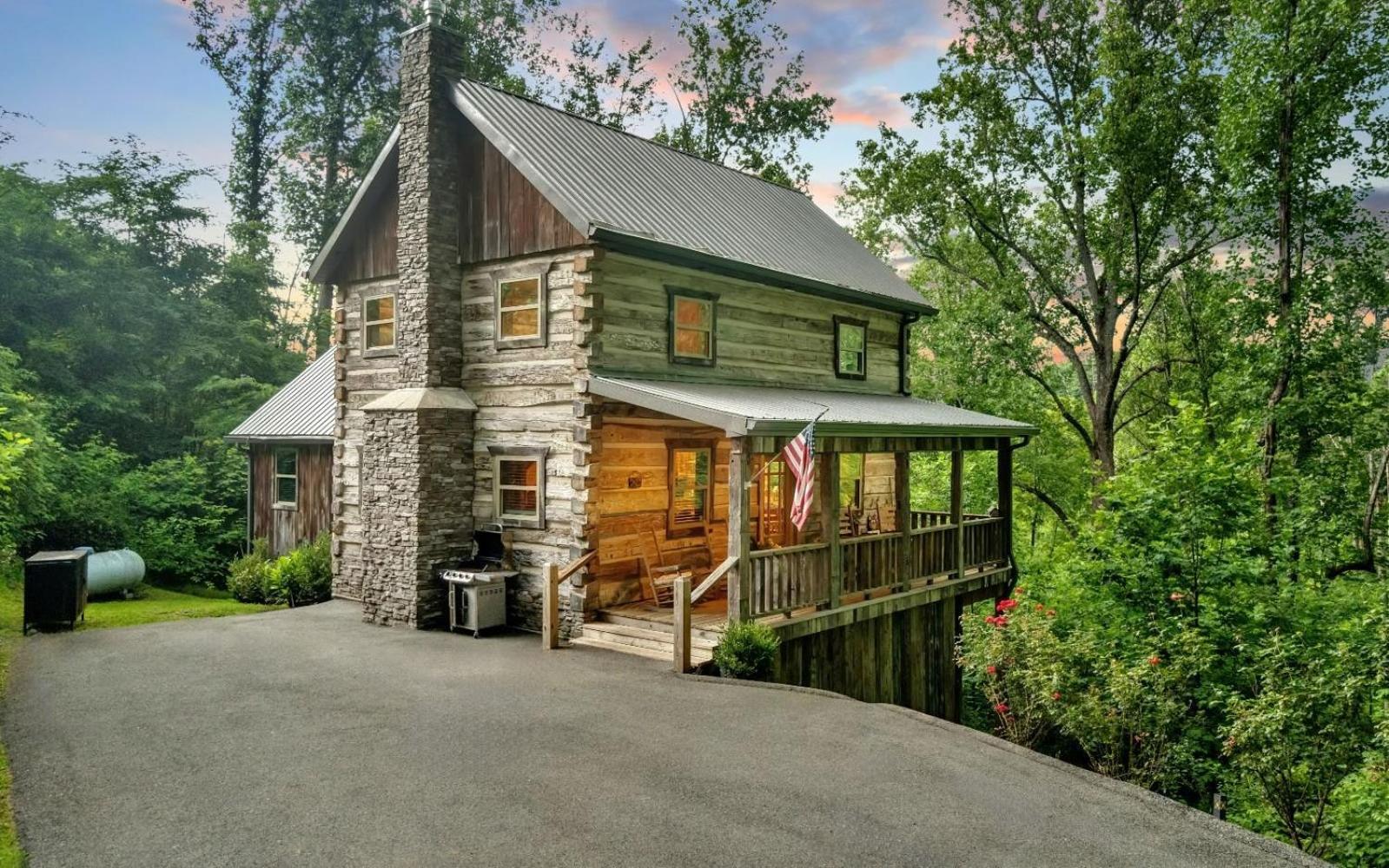 Barnwood Ridge Villa Gatlinburg Exterior photo